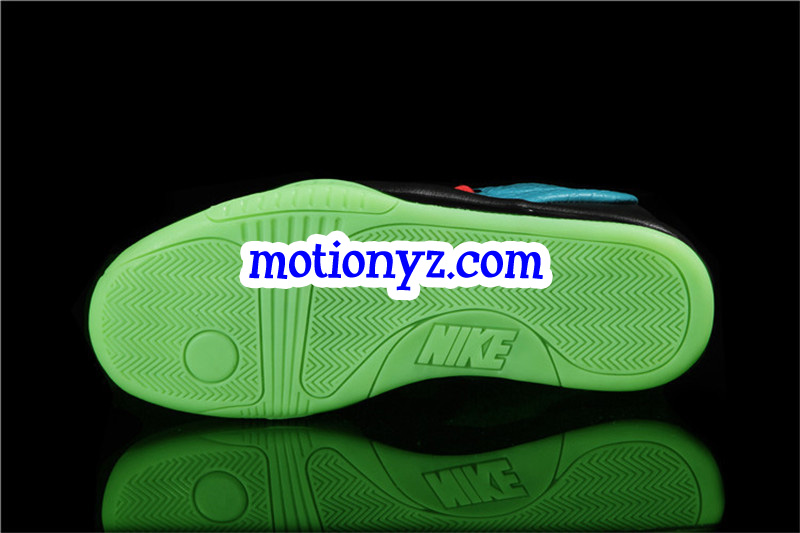 Nike Air Yeezy 2 NRG Solar Red Glow in the dark